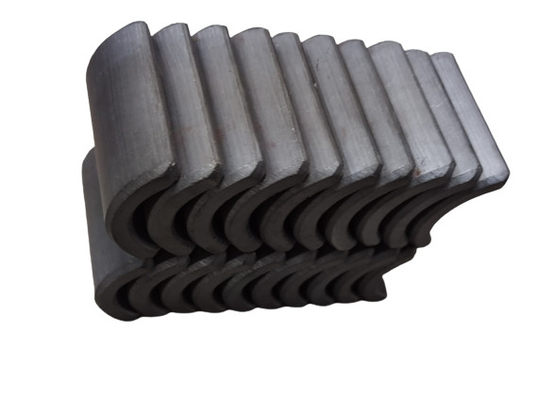 comprar Ímã industrial feito sob encomenda da ferrite da forma do arco para o motor do fã de teto BLDC online manufacture