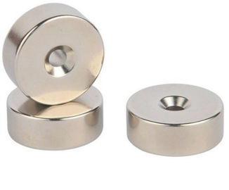 comprar Furos permanentes do escareador de Ring Magnets With M3 da terra rara do neodímio online manufacture